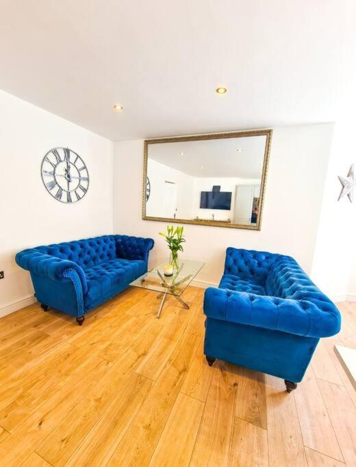 The Hideaway Luxury 5* 2 Bed Garden Apartment Σκάρμπορο Εξωτερικό φωτογραφία